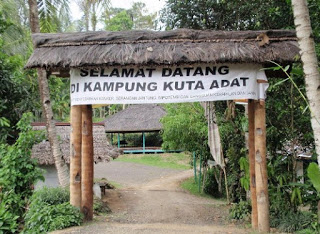 Daya Tarik Obyek Wisata Kampung Kuta Di Tambaksari Ciamis Jawa Barat